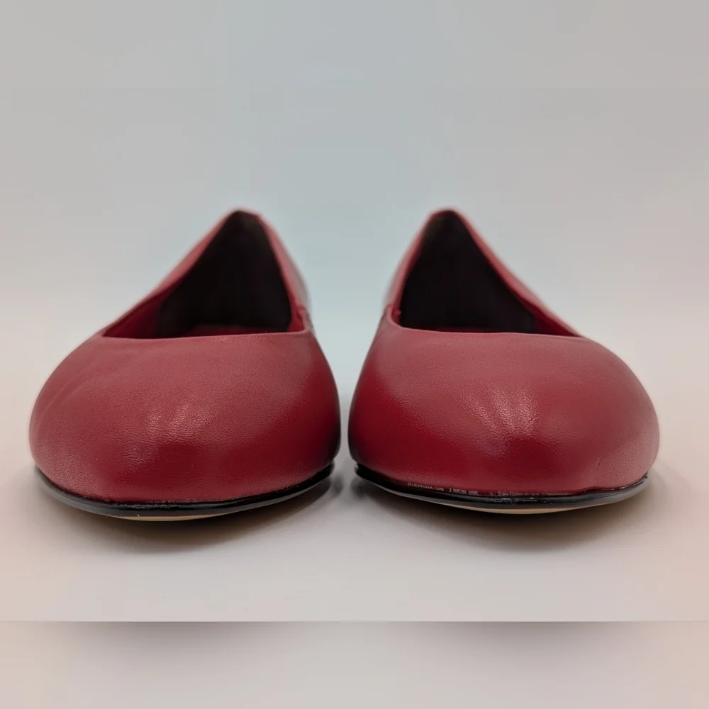 NWOB B.H. Bass & Co. Red Susan Leather Ballet Flats Women Size 7.5 M